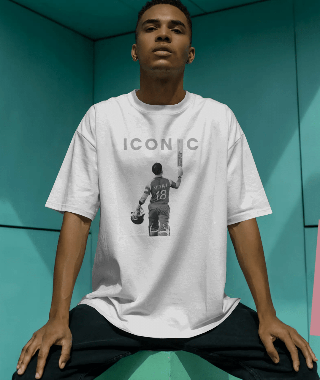 Iconic - Unisex Oversized T shirt - FrameTheGame
