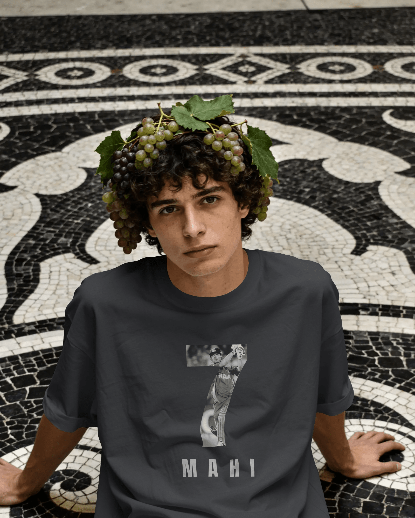 MAHI - Unisex Oversized T shirt - FrameTheGame